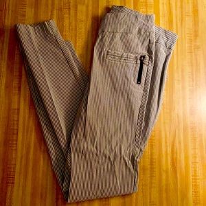 Size small stretchy material nice fit